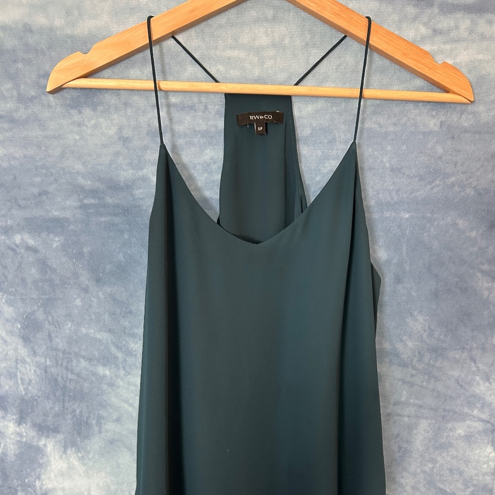 RW&CO. Sleeveless chiffon blouse